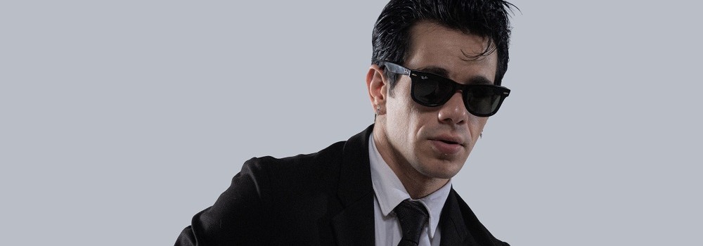 Alternatif pop ve alternatif rock sahnesinin öne çıkan isimlerinden Anıl Emre Daldal, “Veda” adını verdiği yeni şarkısı ile 31 Temmuz’da yayında olacak!