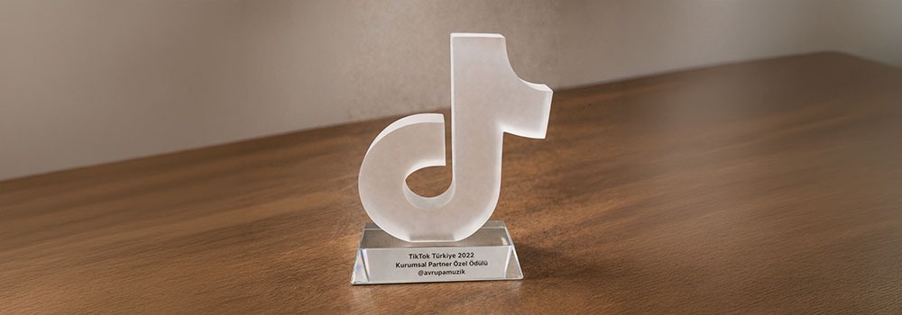 Avrupa Müzik’e TikTok Türkiye’den “2022 Kurumsal Partner Özel Ödülü”