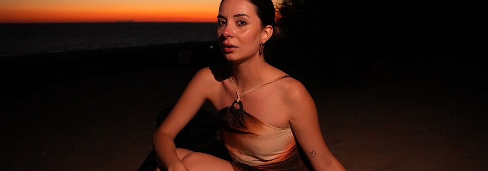 Başarılı sanatçı İdil Ateş “Göz Bebeğim” adlı yepyeni single çalışmasını 13 Şubat’ta müzikseverlerin beğenisine sunuyor!