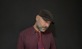 Bülent Cenkci, “Öldürmeyen Yara” adlı yeni single çalışmasını 6 Mart’ta müzikseverlerin beğenisine sunuyor!