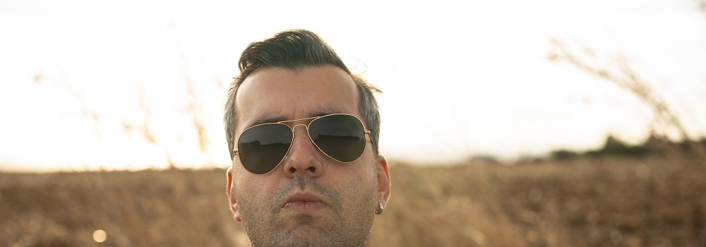 Burak Ertan, “Bilen Yok” adını verdiği yepyeni single çalışmasını 16 Ekim’de piyasaya sunuyor!