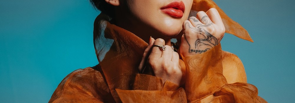 Buse Durak’ın “Yer Gökten Uzak” adlı yepyeni single çalışması 27 Şubat’ta dinleyicisiyle buluşacak!