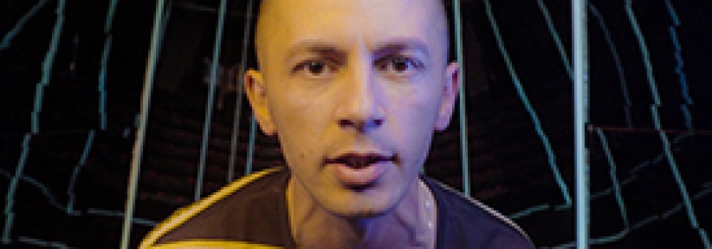 Evren Penez, yepyeni şarkısını yayımladı! Evren Penez, yepyeni şarkısını yayımladı!