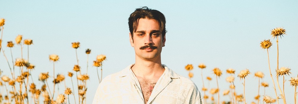 Emircan Fidan, “Belki” adını verdiği yepyeni single çalışmasını 8 Ağustos’ta piyasaya sunmaya hazırlanıyor!