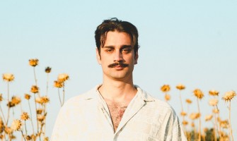 Emircan Fidan, “Belki” adını verdiği yepyeni single çalışmasını 8 Ağustos’ta piyasaya sunmaya hazırlanıyor!