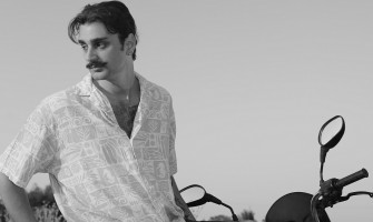 Emircan Fidan, yeni single çalışması “her hikayenin sonunu başından gördüm” ile 31 Ekim’de yayında!