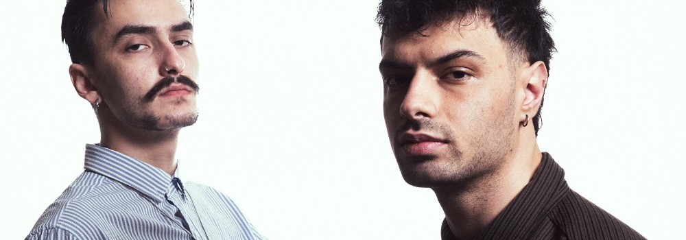 Evden Uzak, “En Güzel Hatamsın” adlı yepyeni single çalışmasını 8 Mayıs’ta piyasaya sunmaya hazırlanıyor!