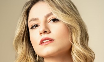 Ezgi Yalçın, “Suç Bende” adını verdiği yeni şarkısını 14 Haziran’da müzikseverlerin beğenisine  sunuyor!