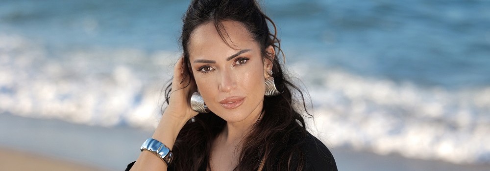 Füsun Batum, yepyeni single çalışması “Gecenin Köründe”yi 22 Mayıs’ta müzikseverlerle  buluşturuyor!