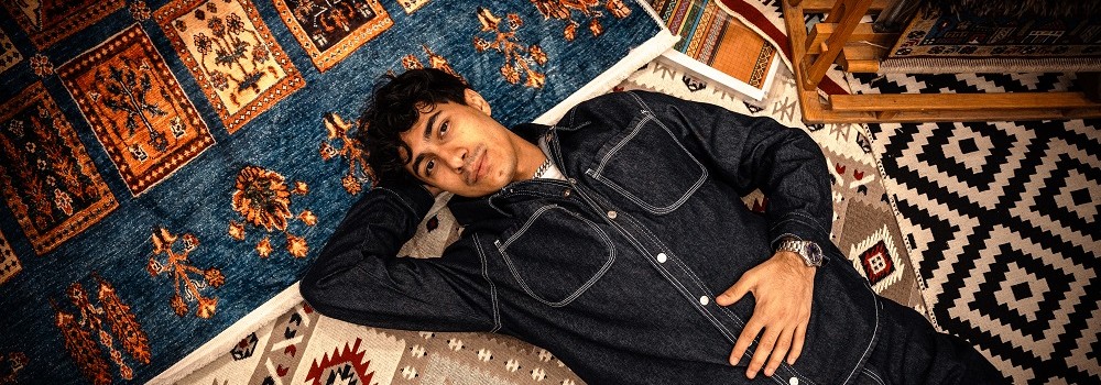Hip Hop/Rap müziğin dikkat çeken isimlerinden Robin, “kal” adlı yepyeni single çalışması ile 8 Ağustos’ta yayında! Hip Hop/Rap müziğin dikkat çeken isimlerinden Robin, “kal” adlı yepyeni single çalışması ile 8 Ağustos’ta yayında!