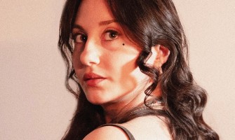 ilaydá, merakla beklenen yepyeni single çalışması “kal koltukta” ile 3 Temmuz’da yayında olacak!