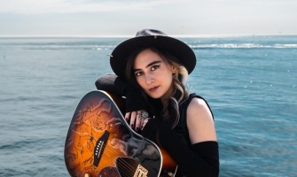 Pelin Çelik, rock – alternatif türündeki yepyeni teklisi “Zordu Birbirimizi Bulmak” ile 31 Mayıs’ta  yayında!