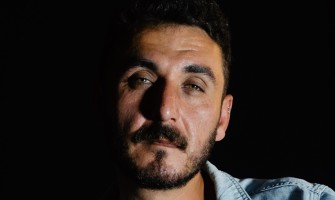 Pop müziğin dikkat çeken isimlerinden Ozan Doğan, “Yarım Kalsın” adlı yepyeni single çalışmasını 11  Temmuz’da müzikseverlerin beğenisine sunuyor!