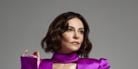 Rock müziğin başarılı sanatçılarından Fatma Turgut, “Ben Vardım (Akustik)” şarkısıyla 24 Kasım’da sevenleri ile yeniden buluşuyor!