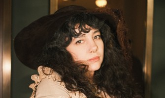 Selin Çıngır, “Hiç” adını verdiği yepyeni single çalışmasını 13 Mart’ta müzikseverlerin beğenisine sunmaya hazırlanıyor!