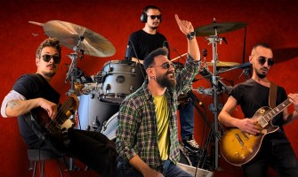 Sevilen müzik grubu Dip, “KOKU” isimli yepyeni single çalışmasını 6 Şubat’ta dinleyicisinin beğenisine sunmaya hazırlanıyor!