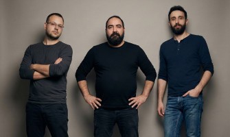 Türkçe rock-alternatif müziğin üretken grubu Bozukçalar, “Acılardan Kim Korkar” adlı yeni teklisini 13 Mart’ta yayımlamaya hazırlanıyor!