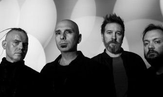 Türkiye’nin en sevilen rock gruplarından Gripin, “Yalnızlığın Çaresini Bulmuşlar (Tek Buzlu)” isimli yeni teklisini 22 Ağustos’ta müzikseverlerin beğenisine sunuyor!