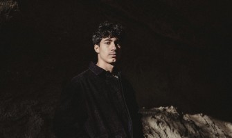 Üretken sanatçı Robin, “geçmiş” adını verdiği yepyeni single çalışmasını 10 Ekim’de piyasaya sunuyor!