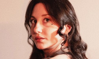 Yetenekli sanatçı ilaydá’dan yepyeni single sürprizi: “bi’ şans ver”, 24 Nisan’da sizlerle buluşacak!