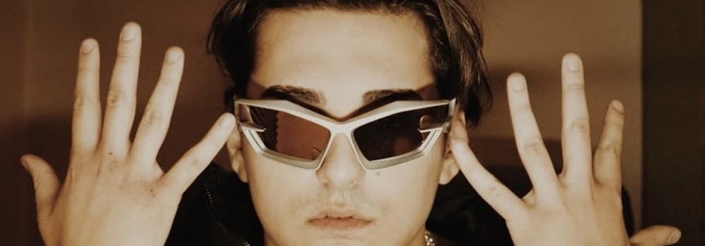 Zacklona, merakla beklenen yepyeni single çalışması “Anla” ile 26 Haziran’da yayında olacak!