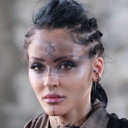 Ayşe Betül